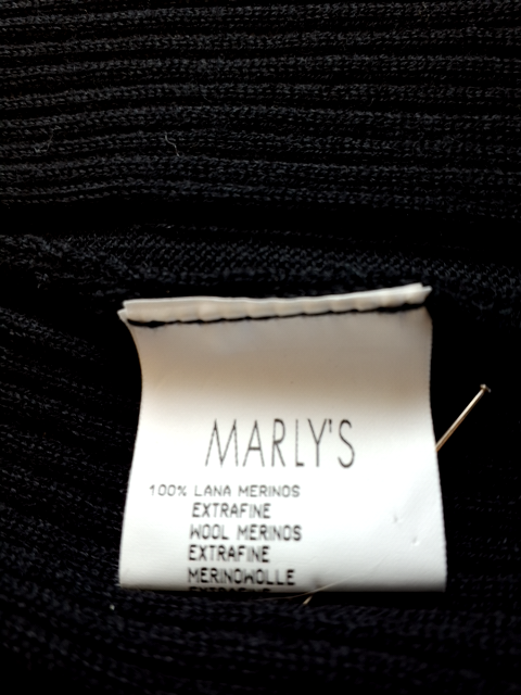 Kathleen Madden Cardigan (R067)